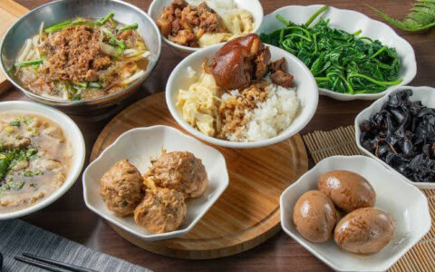 🍜 南港夜歸人的一碗溫柔｜二姐麵店