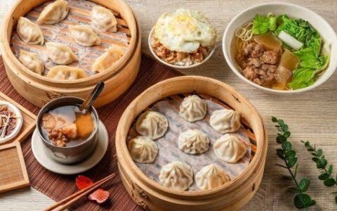 🌙 汐止深夜首選！樟樹二路【小龍湯包】爆汁登場